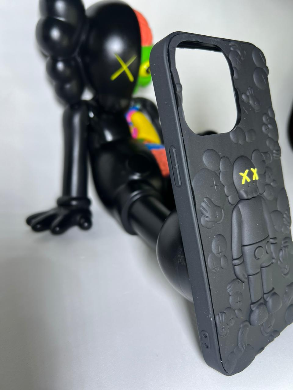 Kaws 3D all black