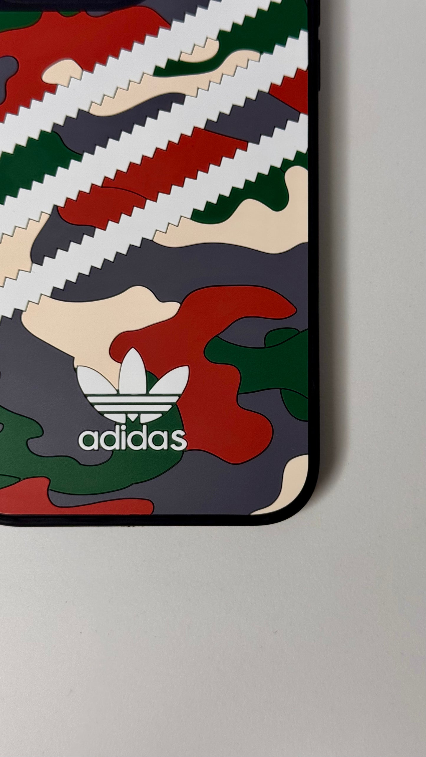 Adidas cammo